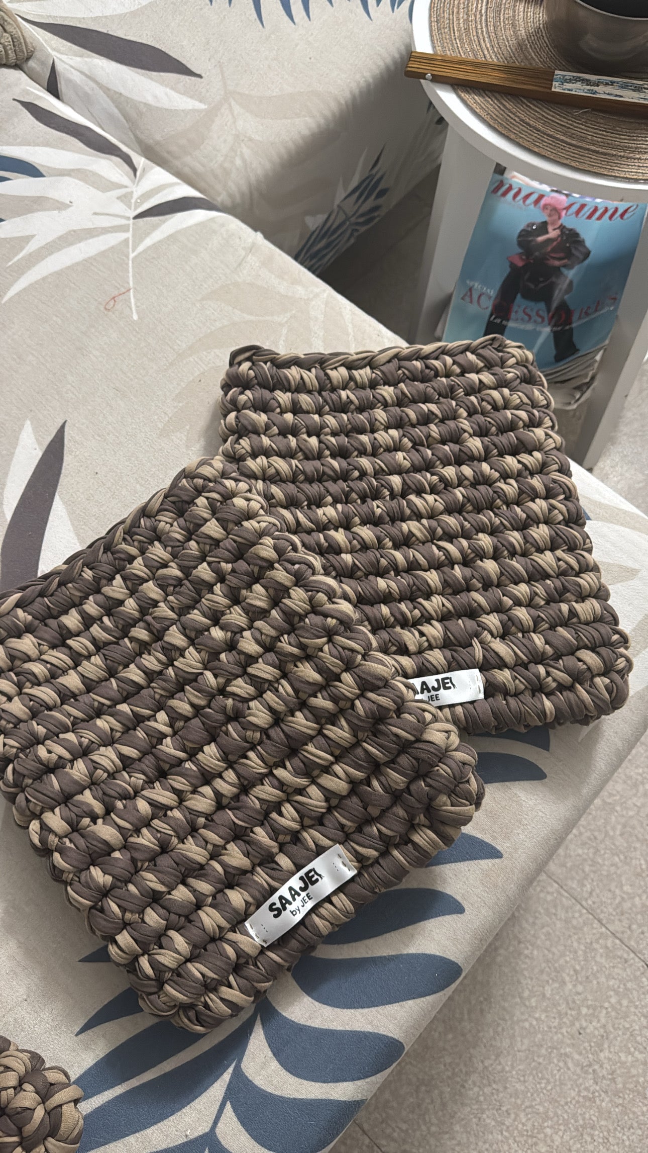 JEJE  (“IPAD”)